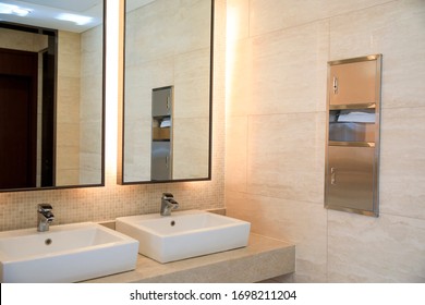 Commercial Bathroom For Washing Hands