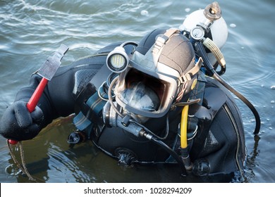 730 Commercial diver Images, Stock Photos & Vectors | Shutterstock