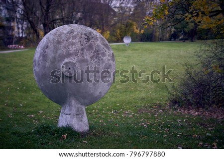 communication in a park in Munich