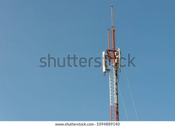 The\
communications system antenna\
printhead