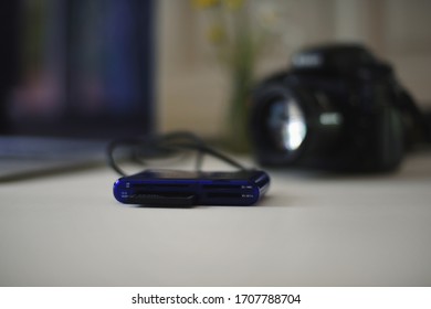 
Compact Flash Card Reader And Photo Camera.