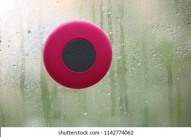compact music player 