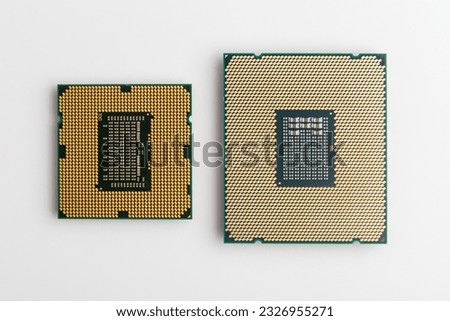 Comparison of home computer processor with server processor