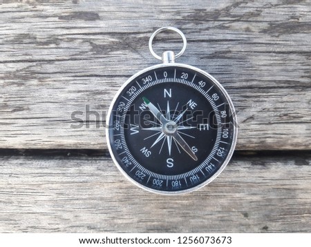 compass, lost compass,
