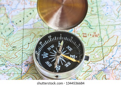 Compass Map Magnetic Compass Located On Stock Photo 1344536684 ...