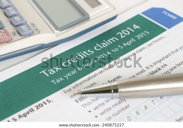 completing-british-working-tax-credit-application-240875227