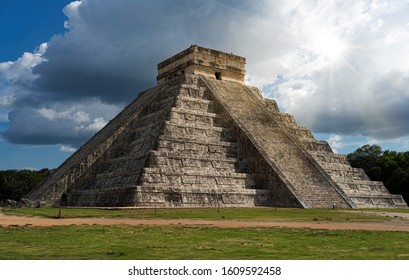 Chichén Itzá  - A Complex Of Mayan Ruins On Mexico's Yucatán Peninsula.
