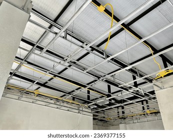 Components of the smooth plaster ceiling C-line structure under the roof