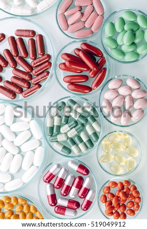 The composition capsules on a white background.