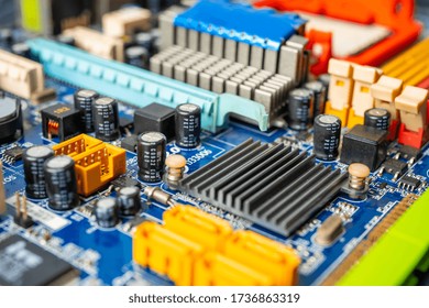 Computer Circuit Cpu Main Board Electronics Stock Photo 1736863319 ...