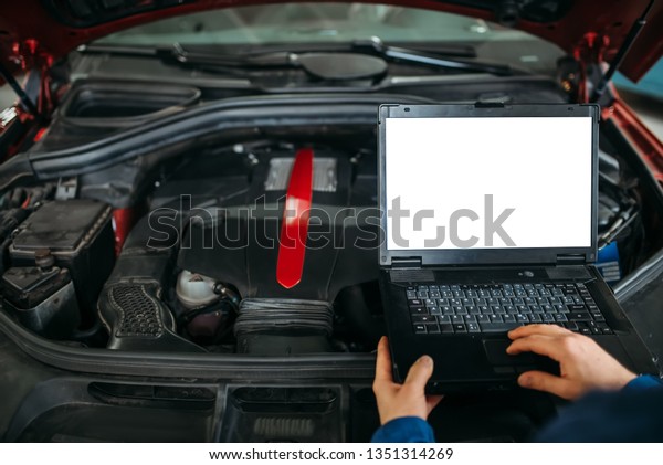 Computer\
diagnostics of the car in\
auto-service