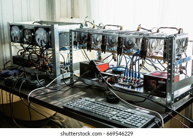 Cryptocurrency Mining Images Stock Photos Vectors Shutterstock - 