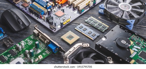 The computer hardware configuration is laid out on a dark background. The concept of a modern solid-state digital technology - Shutterstock ID 1915795705