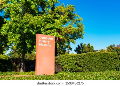 Computer History Museum Sign In Silicon Valley - Mountain View, California, USA - 2019