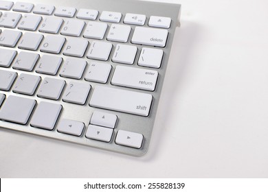 Computer keyboard , selective focused on return key 