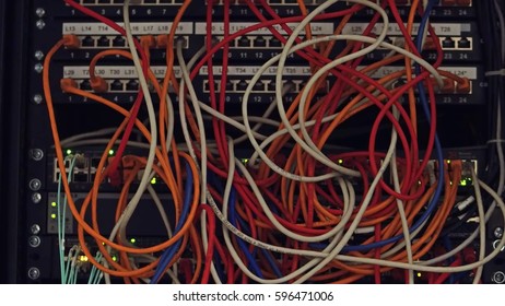 Computer network equipment and multiple plugs and cables
