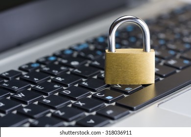 Securite Informatique Images Stock Photos Vectors Shutterstock