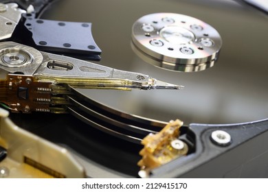 1,361 Harddisk Broken Images, Stock Photos & Vectors | Shutterstock