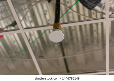 Imagenes Fotos De Stock Y Vectores Sobre Fire Sprinkler System