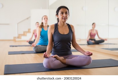 1,012 Latina meditating Images, Stock Photos & Vectors | Shutterstock