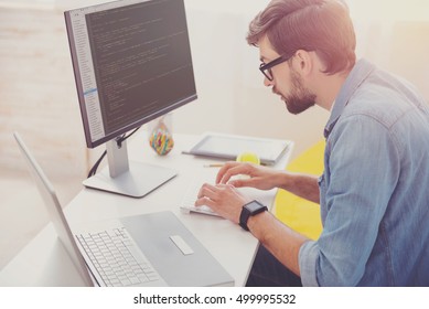 Concentrated programmer coding in an office