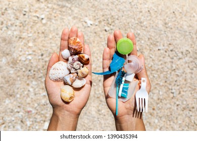 Konzept der Wahl: die Natur retten oder weiterhin Einwegplastik verwenden. Eine Hand, die schöne Muscheln hält, die andere - Plastikmüll. Strand Sand auf Hintergrund. Umweltverschmutzung