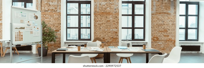 Concept of creative cooperate work space for startup