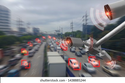 Concept Digital Technology 4.0,wireless Network 5G Signal,CCTV  Camera Intelligent Of Artificial Intelligence Systems, To Monitor Road Safety And Memorize Driver's Driving Behavior And Illegal Traffic