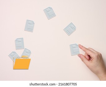 Concept Of Document Flow In The Company, Transition To Paperless Technology. Electronic Document Management, Reduction Of Bureaucracy. Fast Exchange Of Information Between Users In The Global Network