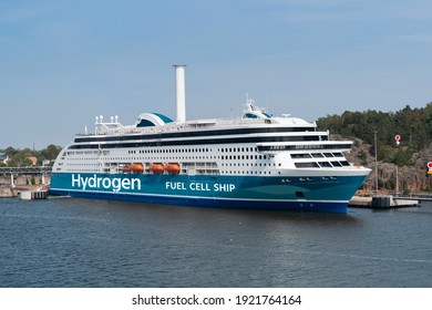 Concept Of Hydrogen Fuel Cell Ferry Ship