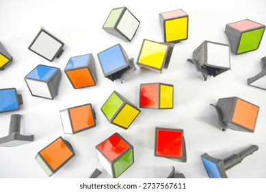 Concept of problem-solving, data analysis, and the search for strategic solutions