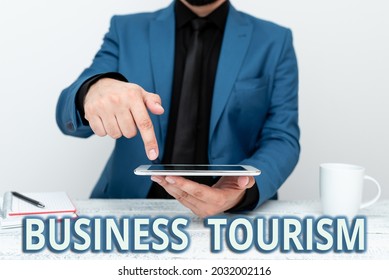 Conceptual Display Business Tourism. Business Idea Activity Of Leaving One S Is Native Place For Business Purpose Presenting Communication Technology Smartphone Voice And Video Calling