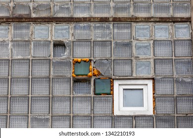 Conceptual Picture About Software Design: Legacy System Bug Fixing And New Feature Integration On Example Of Broken Windows.