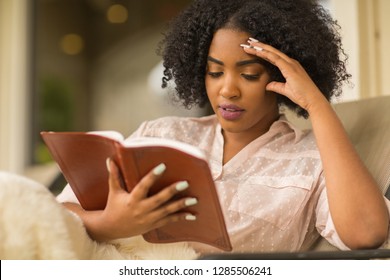 Concerned woman reading.