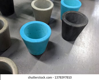 SMALL HANDMADE SCANDI INDUSTRIAL SQUARE CEMENT CONCRETE PLANT POT PLANTER YELLOW