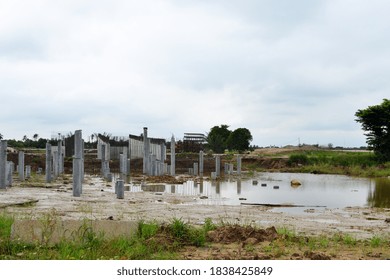 Concrete Cement Pillar, Highway Construction Project