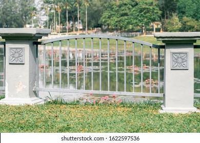 Concrete And Wood Fence Images Stock Photos Vectors Shutterstock