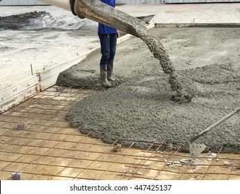 Concrete Ready Mixed With Wire Mesh Steel For Road Floor Construction