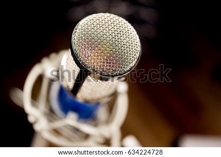 Condenser Microphone