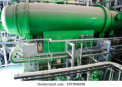 Condenser Of Steam Turbine Is To Condense Exhaust Steam From The LP Steam Turbine.
The Condensate Water Will Be Collected At The Condenser Hot Well And Will Return To The 
Deaerator.