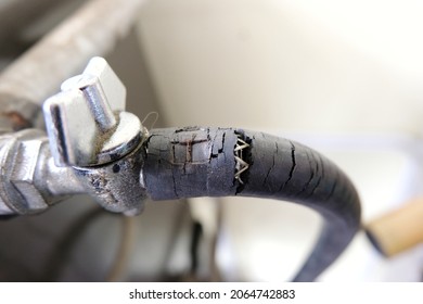 The Condition Of The Broken Household Gas Rubber Pipe, Which Is Very Dangerous And Can Cause Fire And Explosion