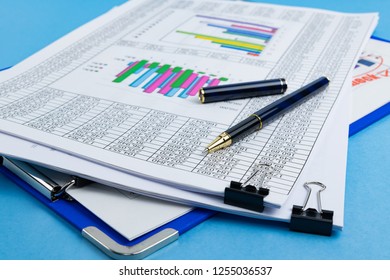 Conference Materials With Graphs (business Image)