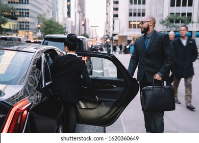 412 Gentleman open door Images, Stock Photos & Vectors | Shutterstock