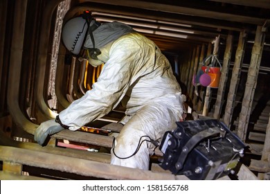 Confined Space, Welding Inspection During Maintenance, Tube Boiler Welding In The Boiler Which Is A Confined Space And Difficult To Inspect By Inspectors.