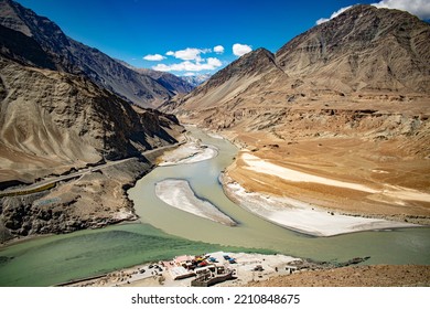 Confluence Of Indus And Zanskar River