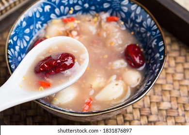 Congee With White Fungus, Lotus Seed And Lily