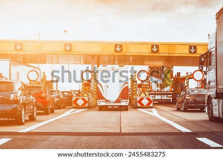 Congested Highway: Daily Commuters Face Toll Station Delays