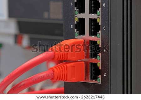 Connect the Ethernet switch using patchcords with Rj45 tips. 