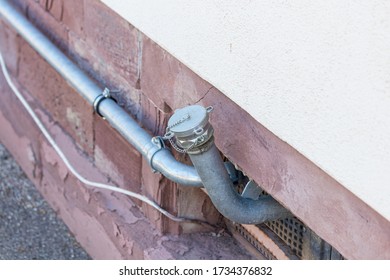 Connection Pipe For Heating Oil Delivery To A House