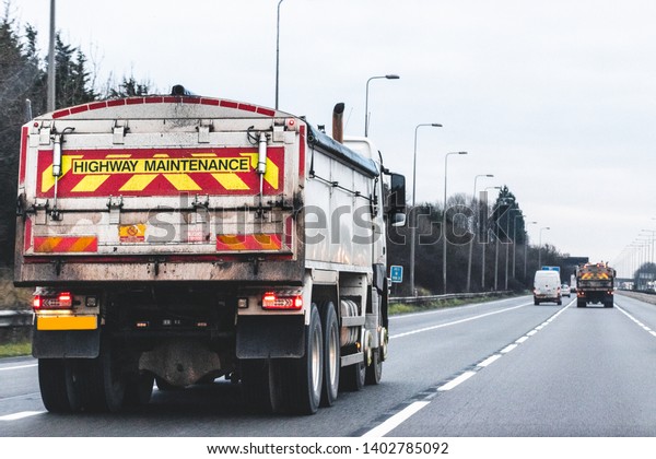 Construction\
Lorry/HGV transporting goods across\
nation